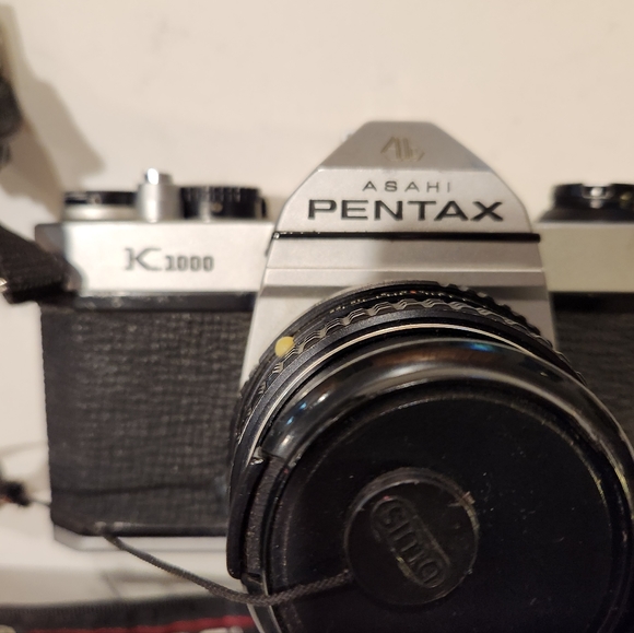 Pentax K1000 35mm SLR FILM camera w 50mm Pentax lens and Pro TAMRAC strap - Picture 4 of 8